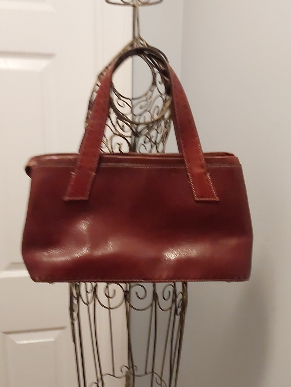 Fossil Women's Leather Satchel in Burgundy Brown